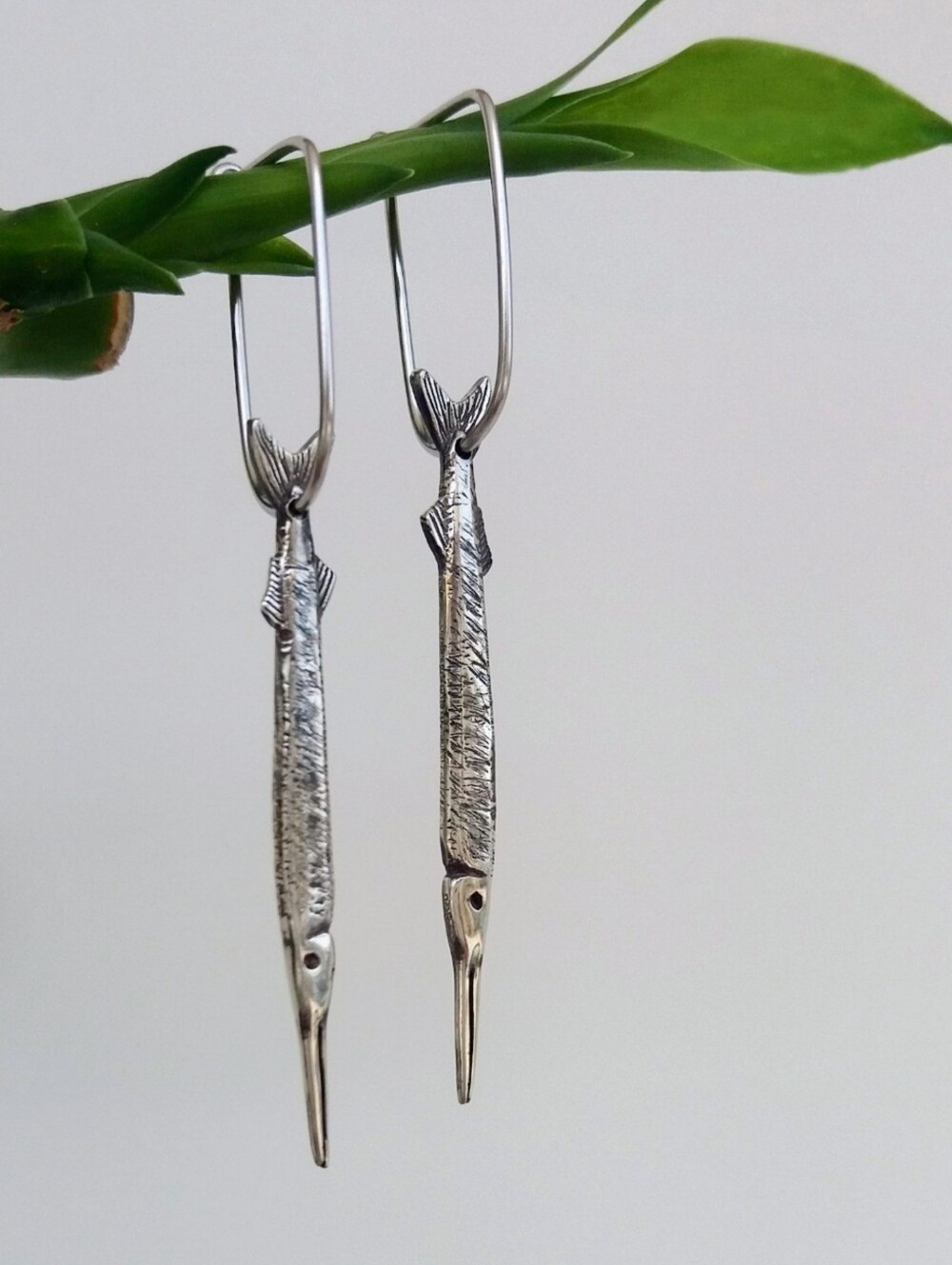 Minimalist & Delicate Fish Earrings On Hooks NWOT - Picture 4 of 9